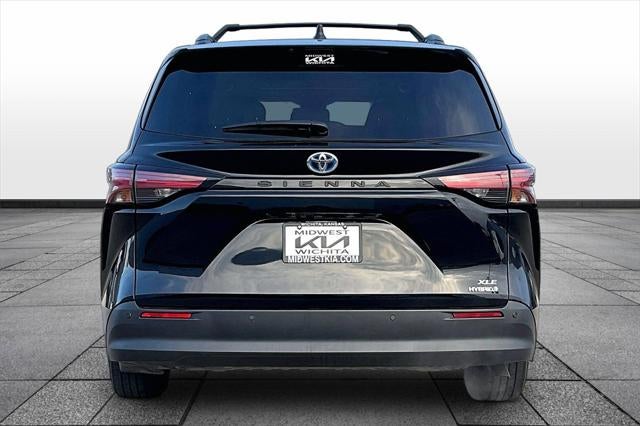 2022 Toyota SIENNA XLE XLE 8 Passenger