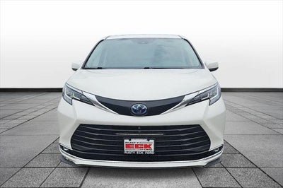 2021 Toyota Sienna XLE 7 Passenger