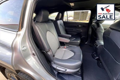 2023 Toyota HIGHLANDER XSE