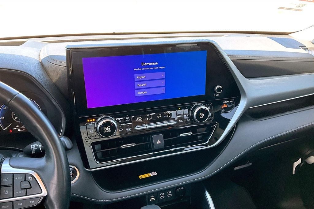 2023 Toyota HIGHLANDER Platinum