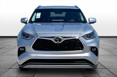 2023 Toyota HIGHLANDER Platinum