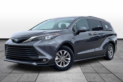 2025 Toyota SIENNA XLE XLE 7 Passenger