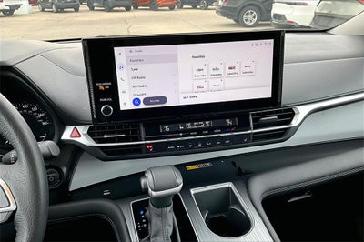 2025 Toyota SIENNA XLE XLE 7 Passenger