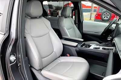 2025 Toyota SIENNA XLE XLE 7 Passenger
