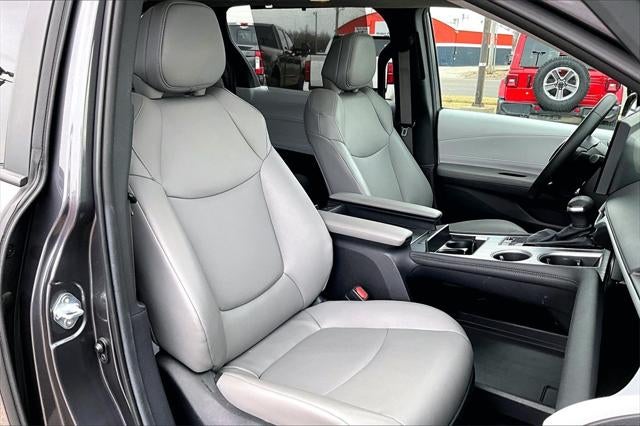 2025 Toyota SIENNA XLE XLE 7 Passenger