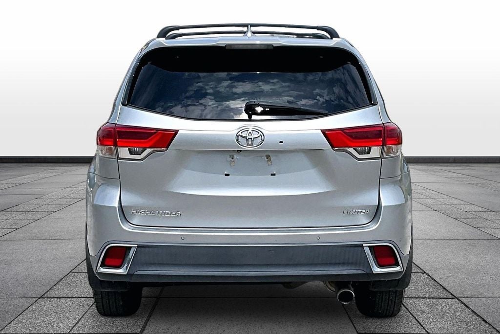 2017 Toyota Highlander Limited