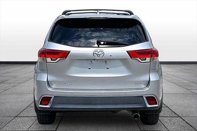 2017 Toyota Highlander Limited