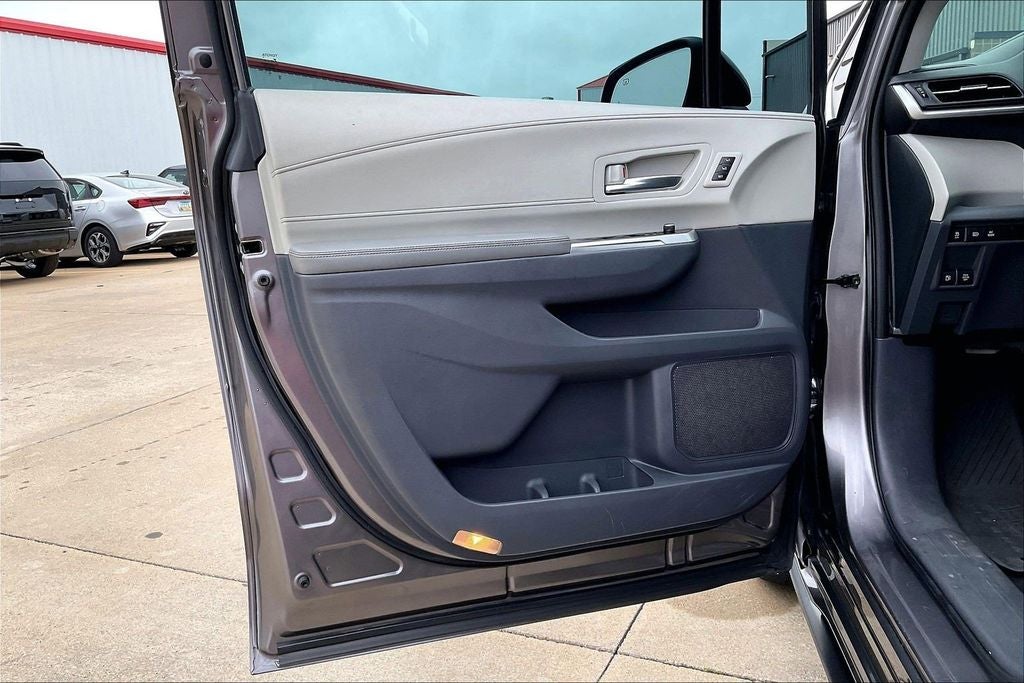 2021 Toyota SIENNA LIMITED Limited 7 Passenger