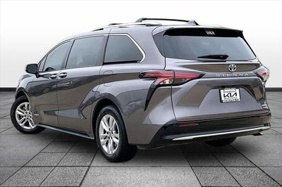 2021 Toyota SIENNA LIMITED Limited 7 Passenger