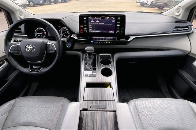 2021 Toyota SIENNA LIMITED Limited 7 Passenger