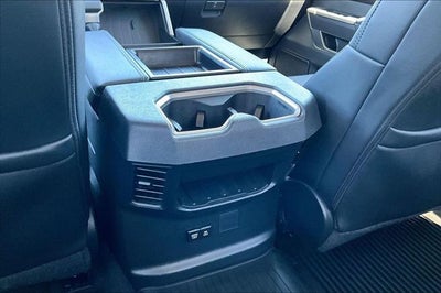 2024 Toyota TUNDRA 4X4 SR5
