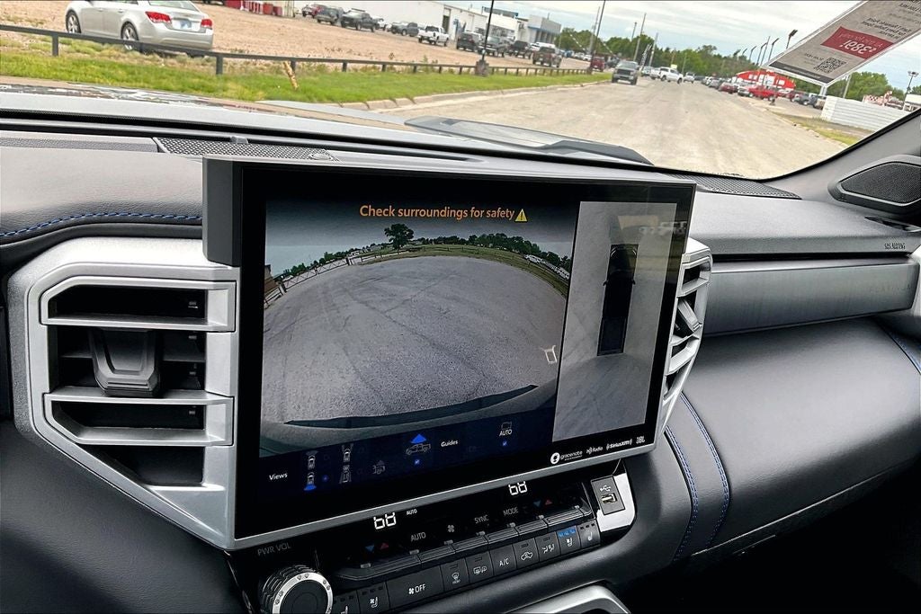 2022 Toyota TUNDRA HV 4X4 Platinum