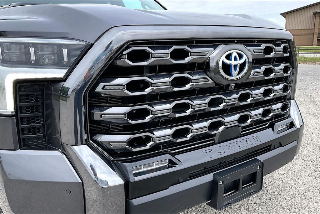 2022 Toyota TUNDRA HV 4X4 Platinum