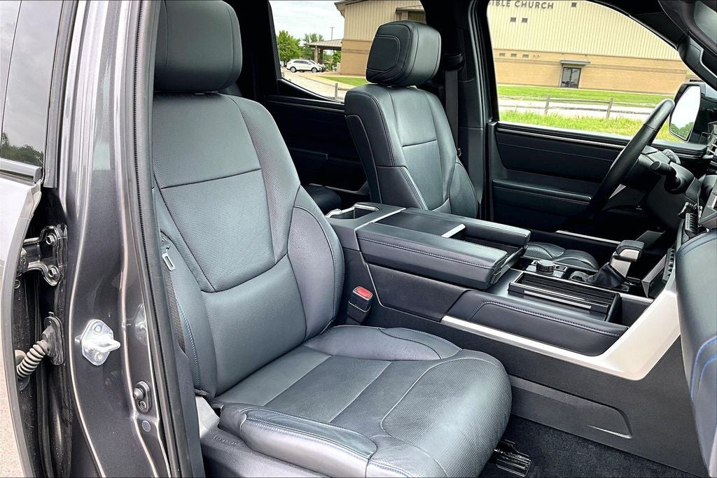 2022 Toyota TUNDRA HV 4X4 Platinum