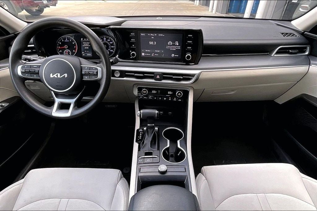 2022 Kia K5 LXS