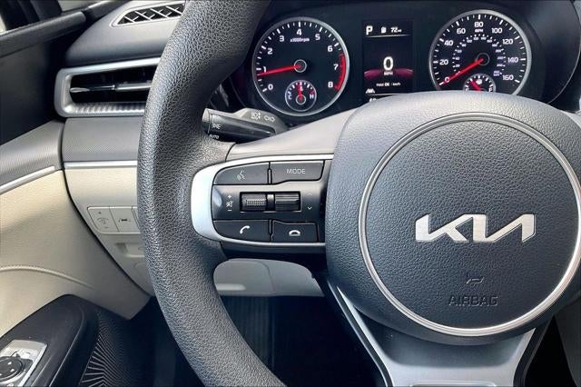 2022 Kia K5 LXS