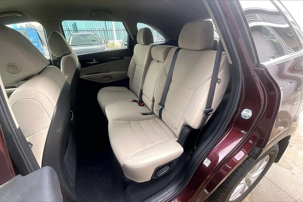 2018 Kia Sorento LX