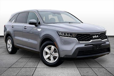2022 Kia Sorento LX