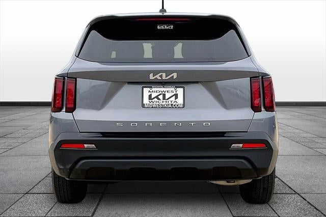 2022 Kia Sorento LX