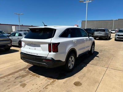 2022 Kia Sorento LX