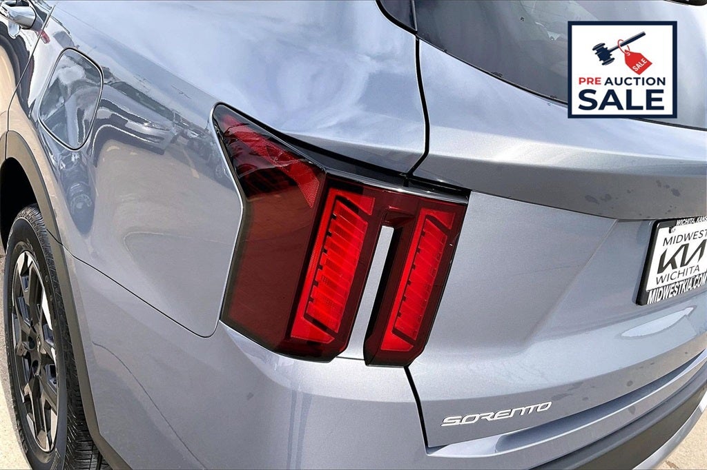 2025 Kia Sorento S