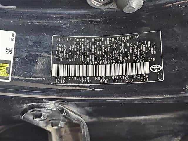 2024 Toyota COROLLA LE