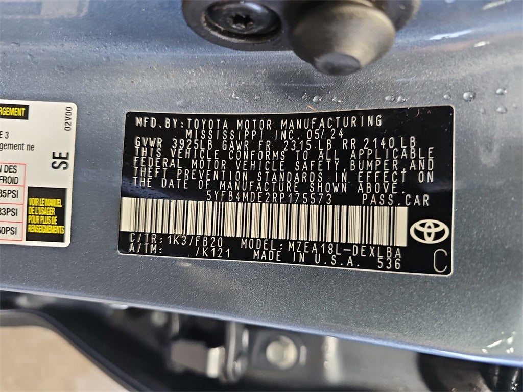 2024 Toyota COROLLA LE