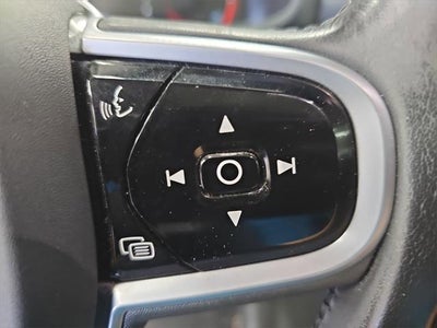 2021 Volvo S60 T6 Momentum