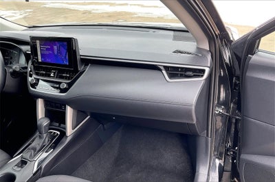 2025 Toyota Corolla Cross LE