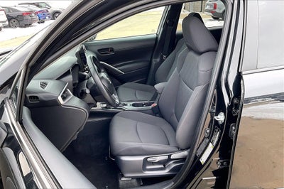 2025 Toyota Corolla Cross LE