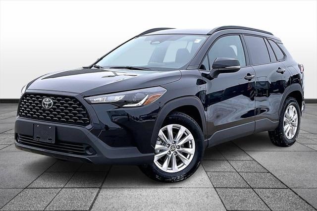 2025 Toyota Corolla Cross LE