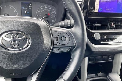 2025 Toyota Corolla Cross LE