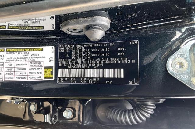 2025 Toyota Corolla Cross LE