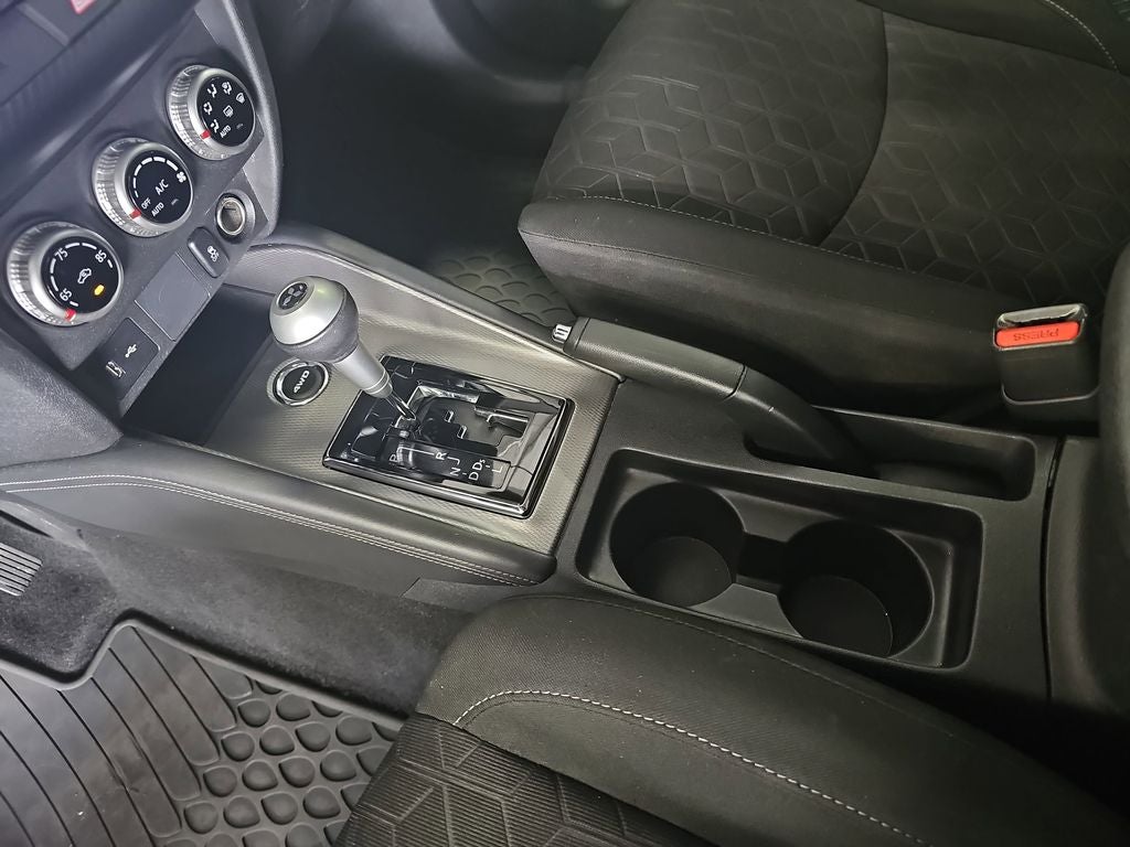 2024 Mitsubishi Outlander Sport ES
