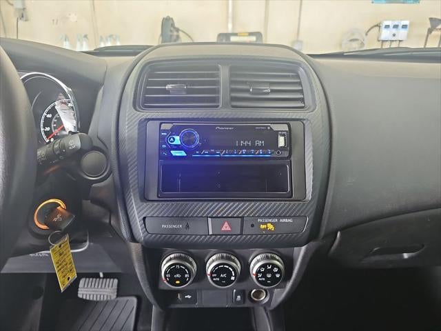 2024 Mitsubishi Outlander Sport ES