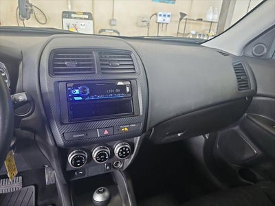 2024 Mitsubishi Outlander Sport ES