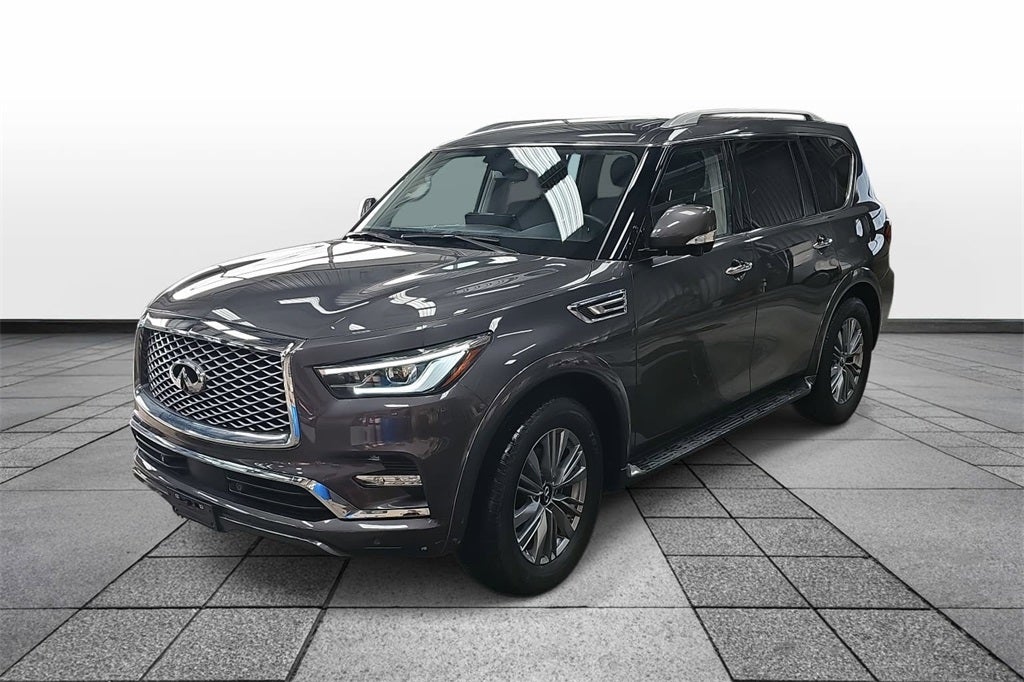2024 INFINITI QX80 LUXE