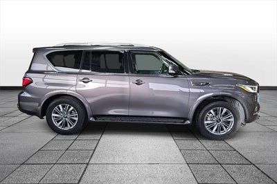 2024 INFINITI QX80 LUXE