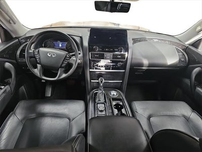 2024 INFINITI QX80 LUXE