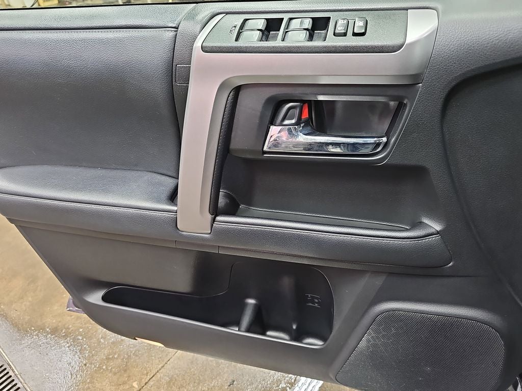 2020 Toyota 4RUNNER SR5 Premium