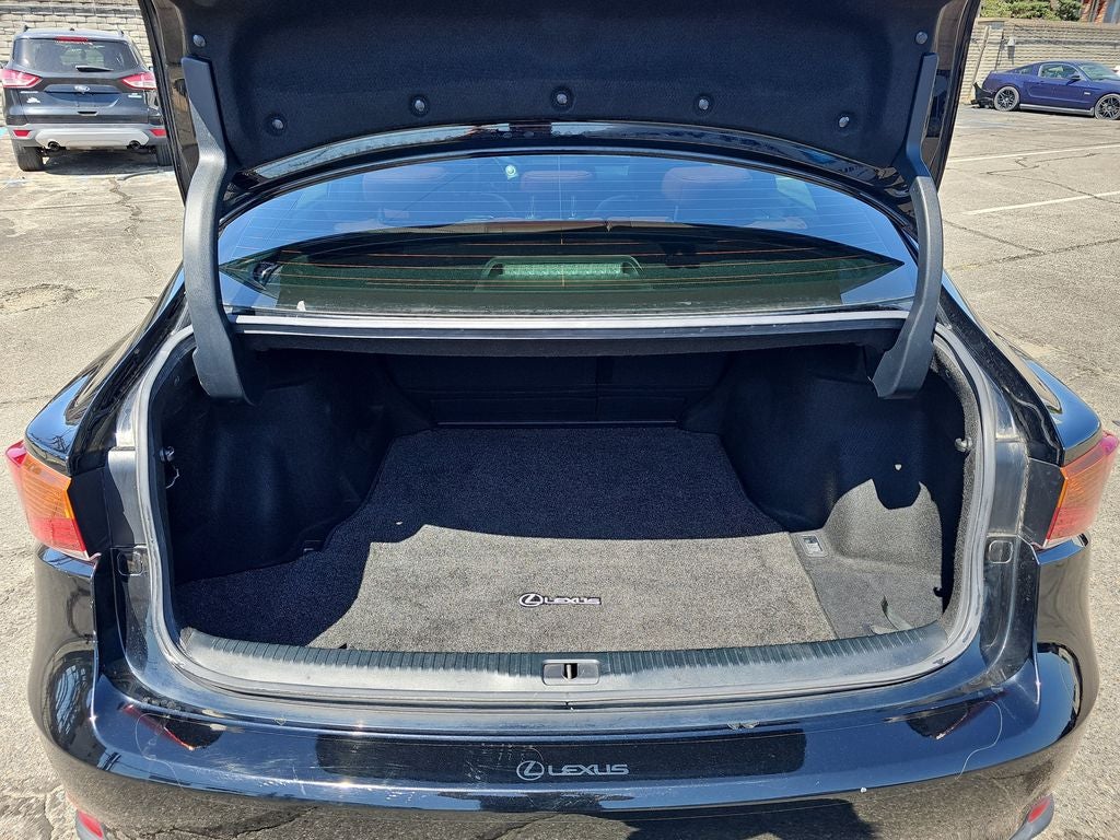 2019 Lexus IS 300