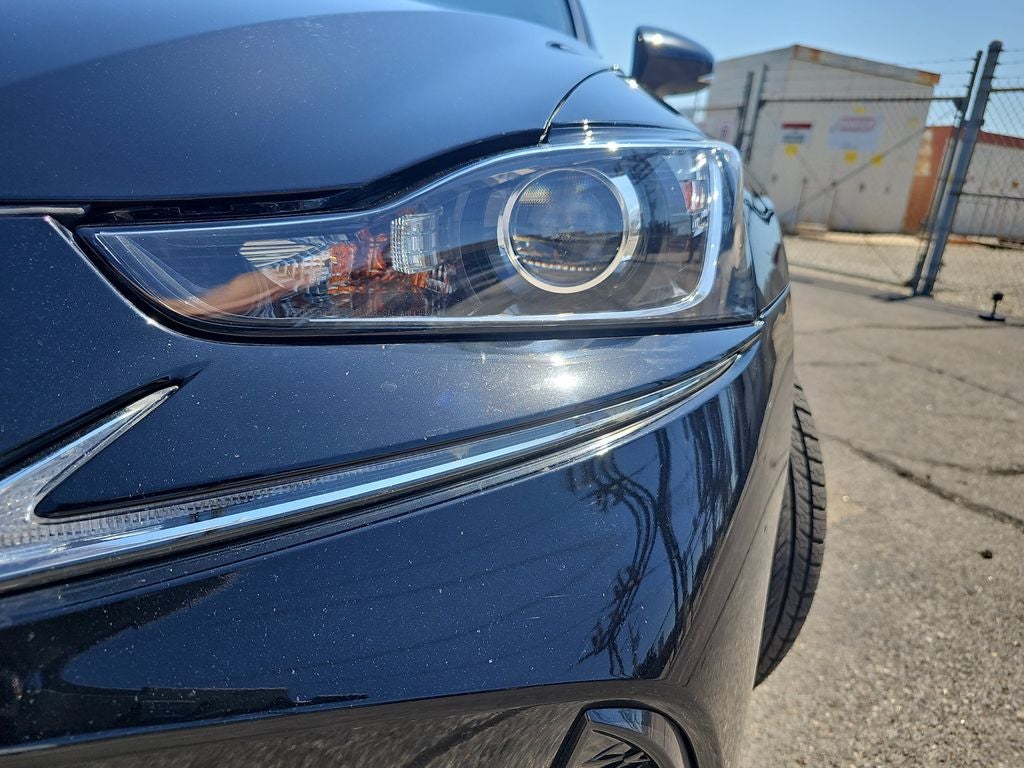 2019 Lexus IS 300