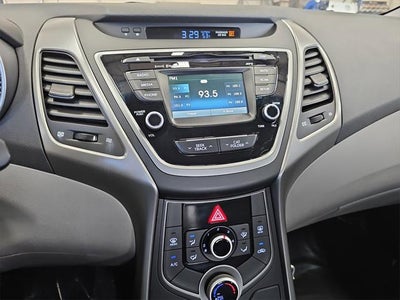 2016 Hyundai Elantra SE
