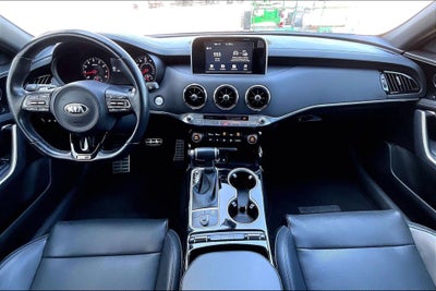 2021 Kia Stinger GT-Line