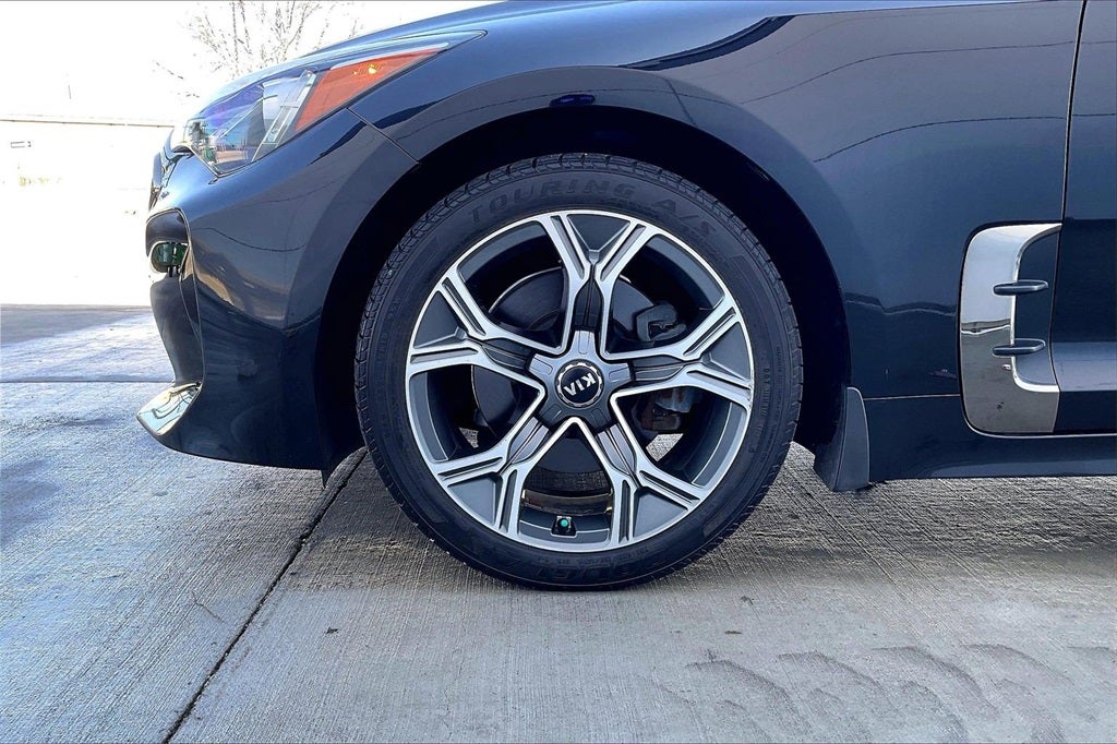 2021 Kia Stinger GT-Line