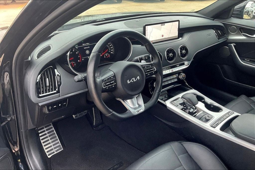 2023 Kia Stinger GT2