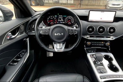 2023 Kia Stinger GT2