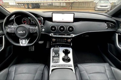 2023 Kia Stinger GT2