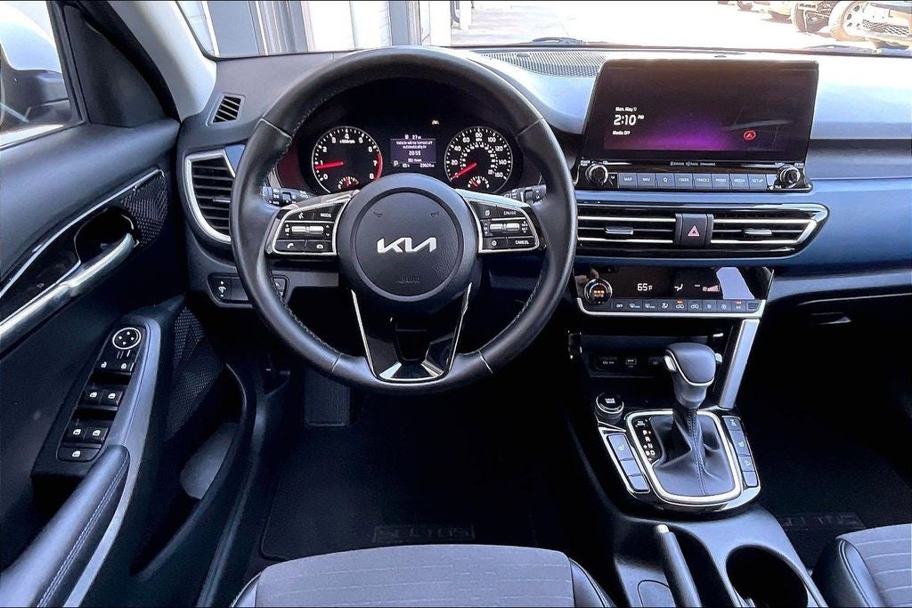 2023 Kia Seltos S