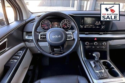 2024 Kia Carnival LX